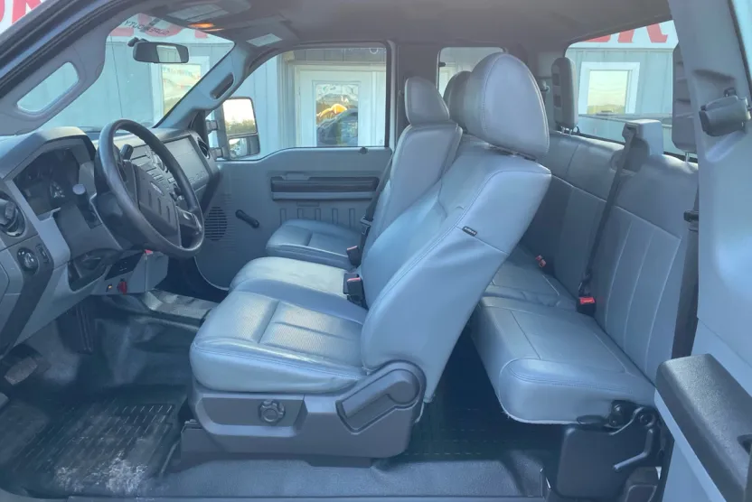 2014 Ford F-350 XL photo 1