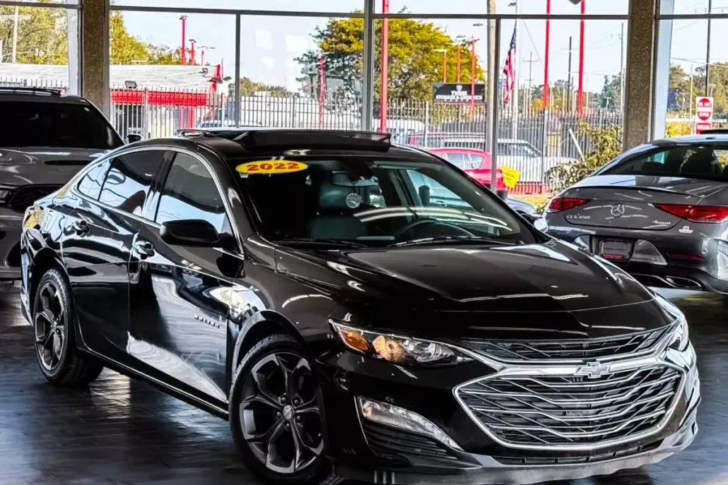 2022 Chevrolet Malibu 1LT photo 1