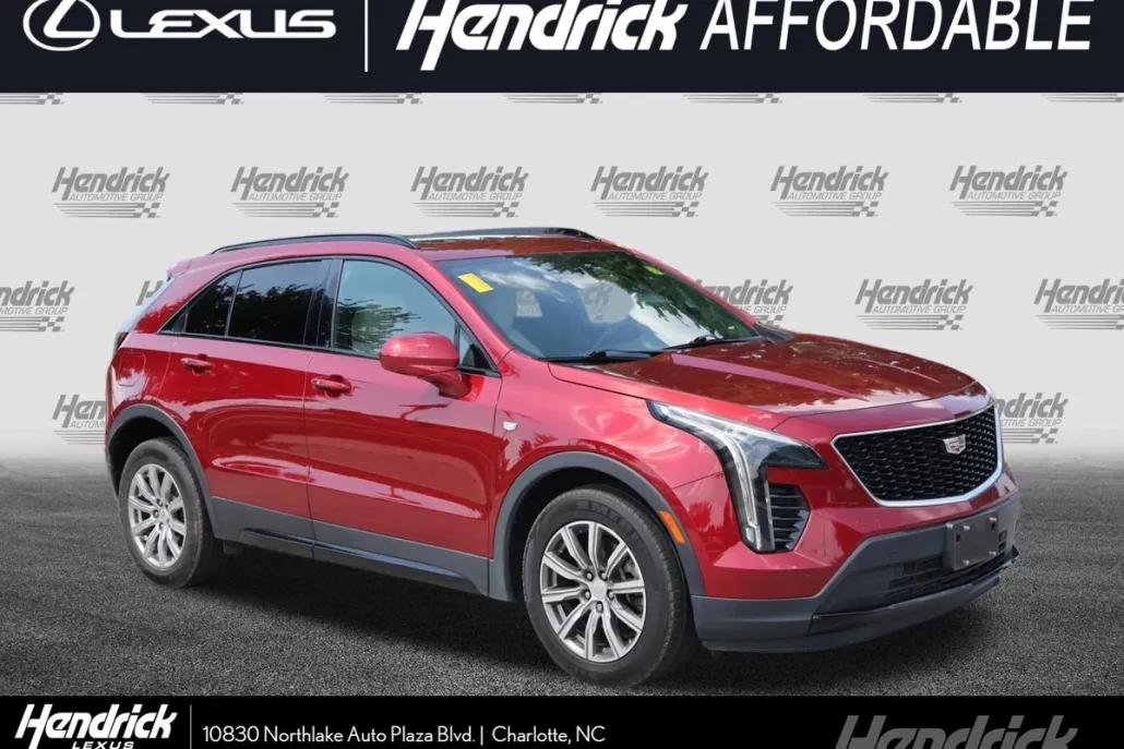 2019 Cadillac XT4 Sport photo 1