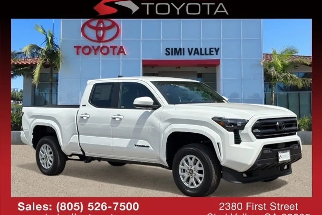 2025 Toyota Tacoma SR5 photo 1