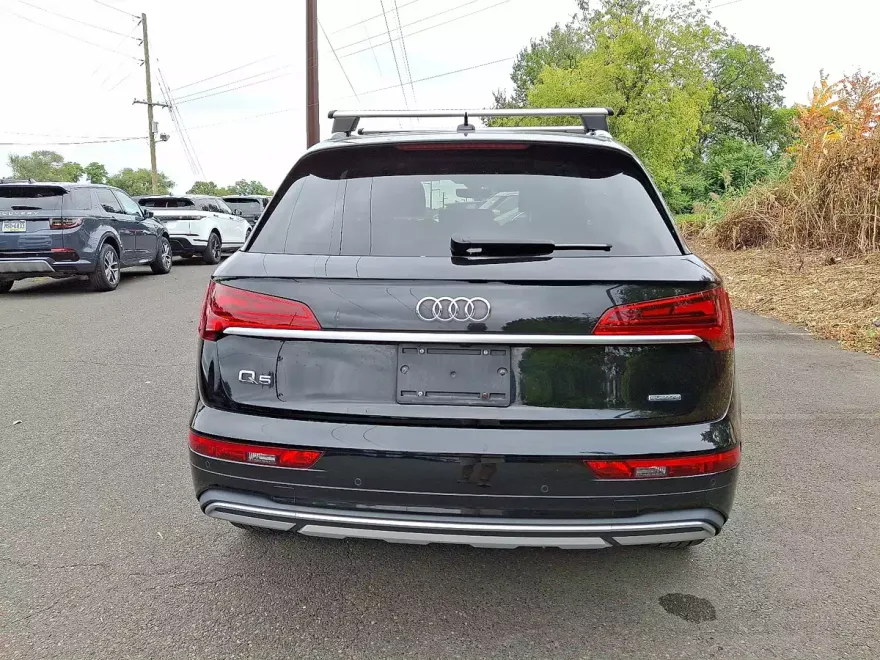 2023 Audi Q5 Prestige 40 TFSI Premium S line photo 1