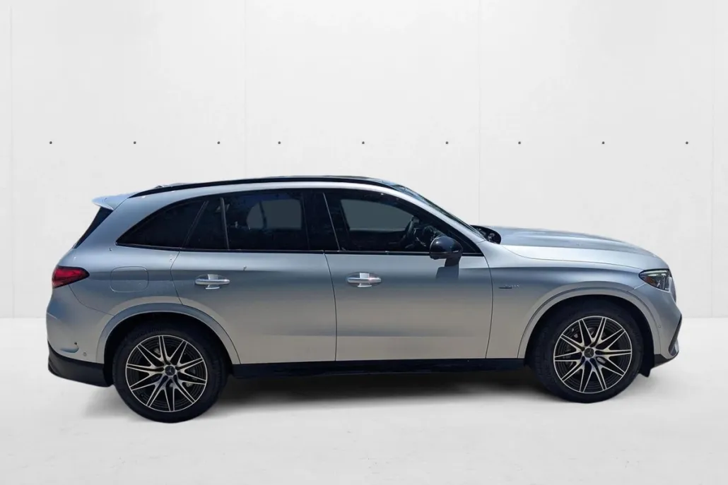 2024 Mercedes Benz GLC AMG 43 4MATIC photo 1