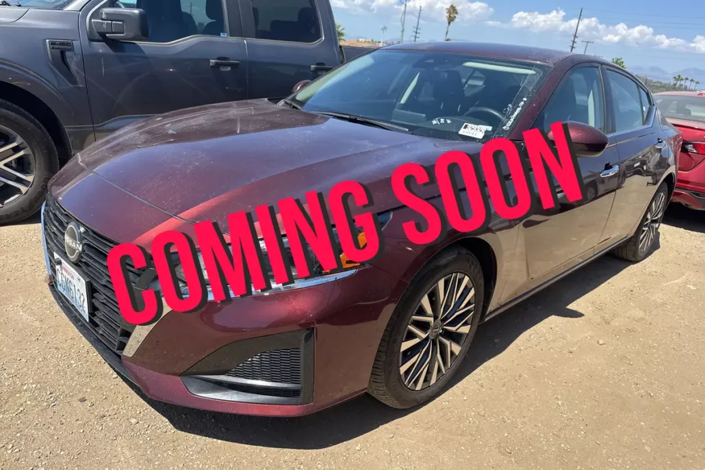 2023 Nissan Altima 2.5 SV photo 1