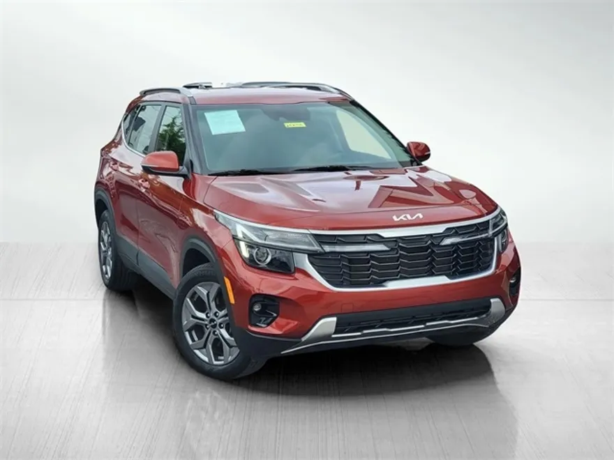 2024 Kia Seltos S X-Line photo 1
