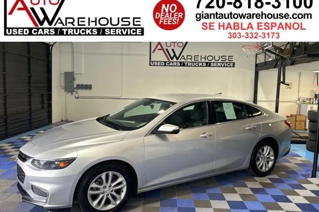 2018 Chevrolet Malibu 1LT photo 1
