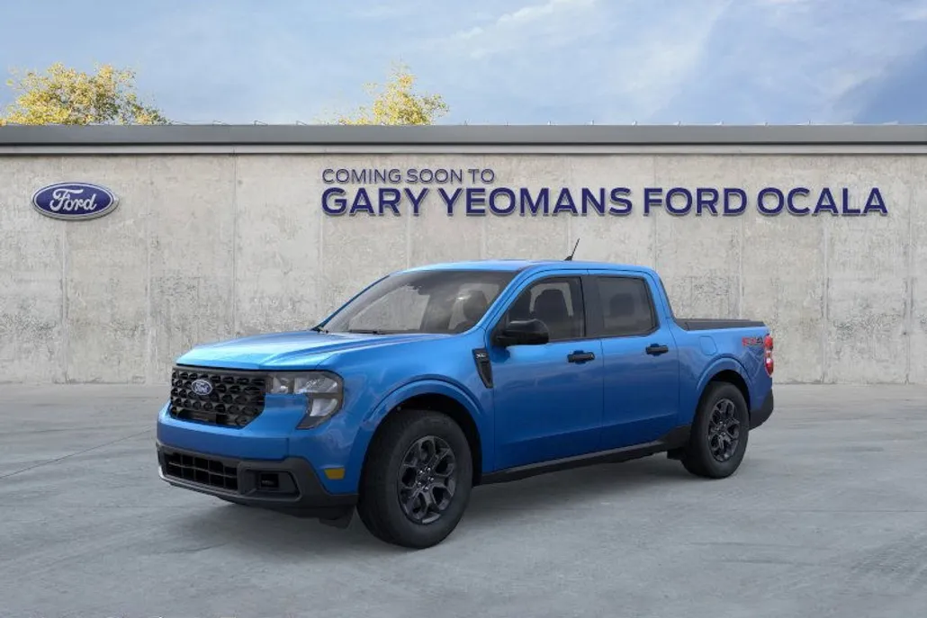 2025 Ford Maverick XLT photo 1