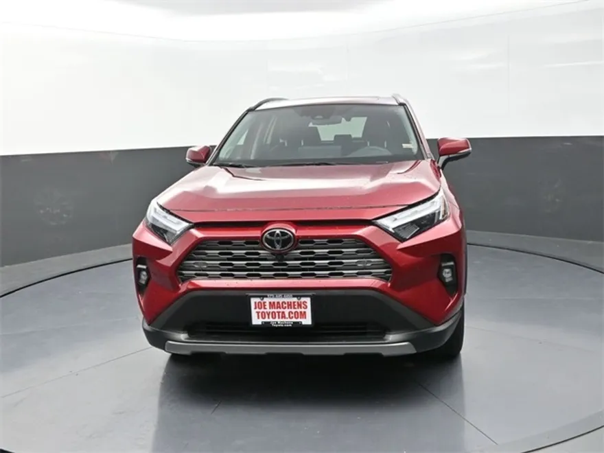 2025 Toyota RAV4 Limited photo 1
