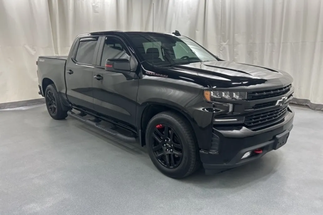 2021 Chevrolet Silverado 1500 RST photo 1