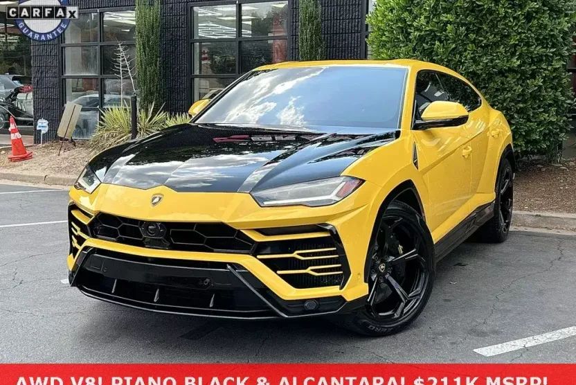 2020 Lamborghini Urus Base photo 1