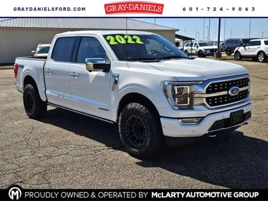 2022 Ford F-150 Platinum photo 1