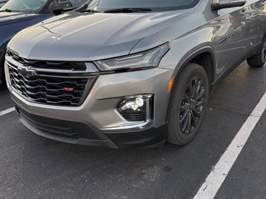 2023 Chevrolet Traverse RS photo 1