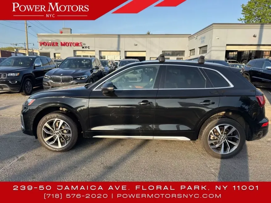 2023 Audi Q5 S line Premium Plus photo 1