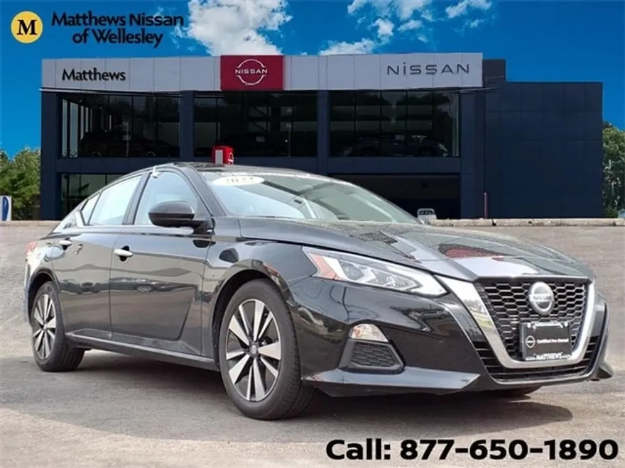 2022 Nissan Altima 2.5 SV photo 1