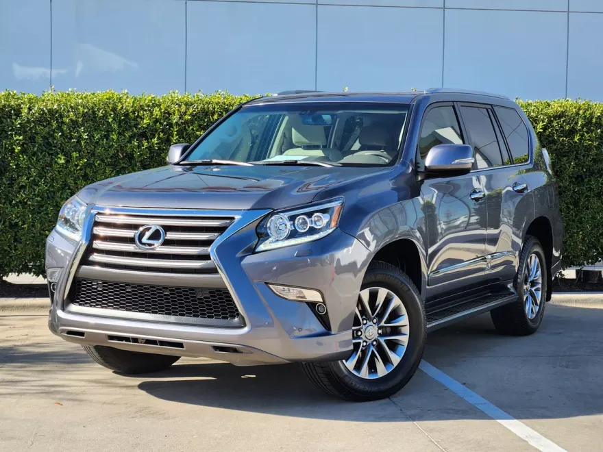 2016 Lexus GX 460 Luxury photo 1