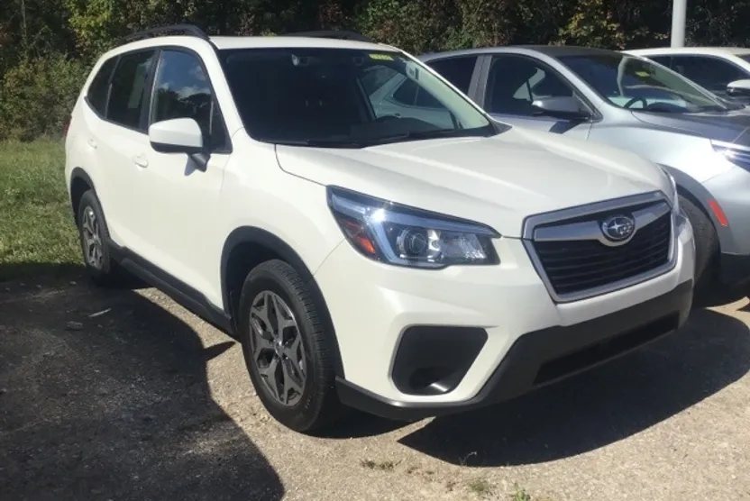 2020 Subaru Forester Premium Base photo 1