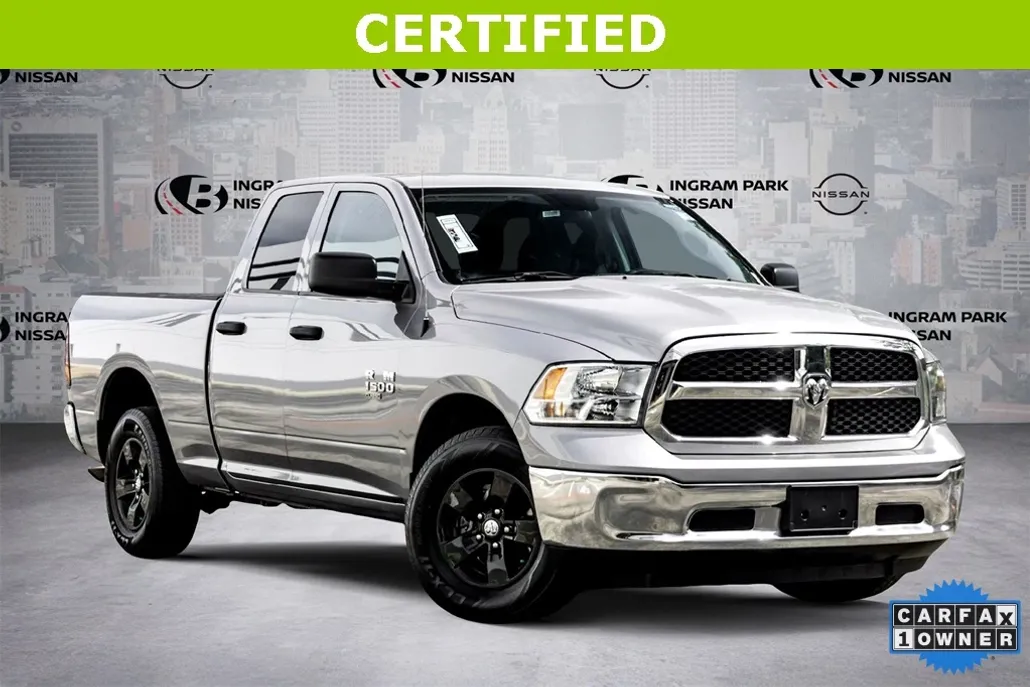 2024 Ram 1500 Classic SLT photo 1