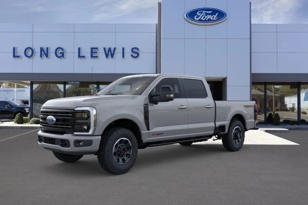 2025 Ford F-250 Lariat photo 1
