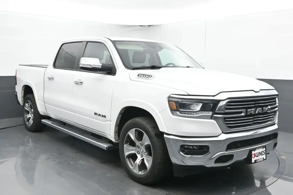2022 Ram 1500 Laramie photo 1