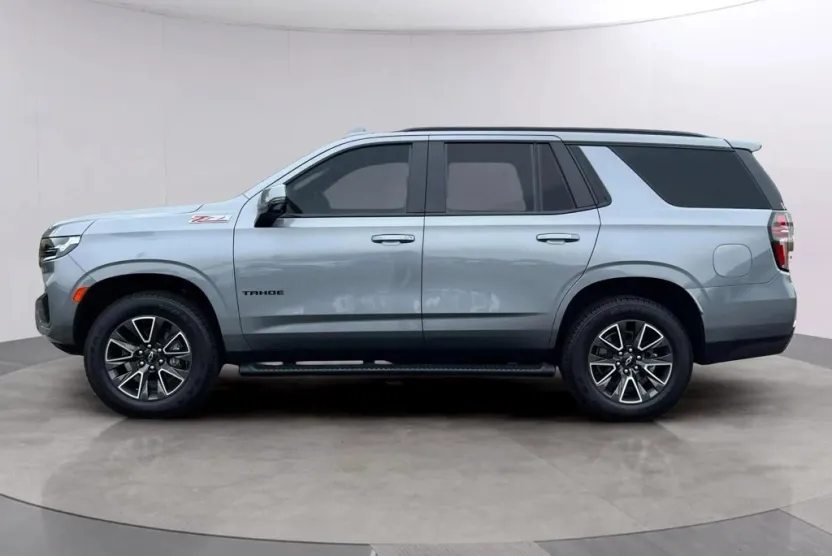 2022 Chevrolet Tahoe Z71 photo 1
