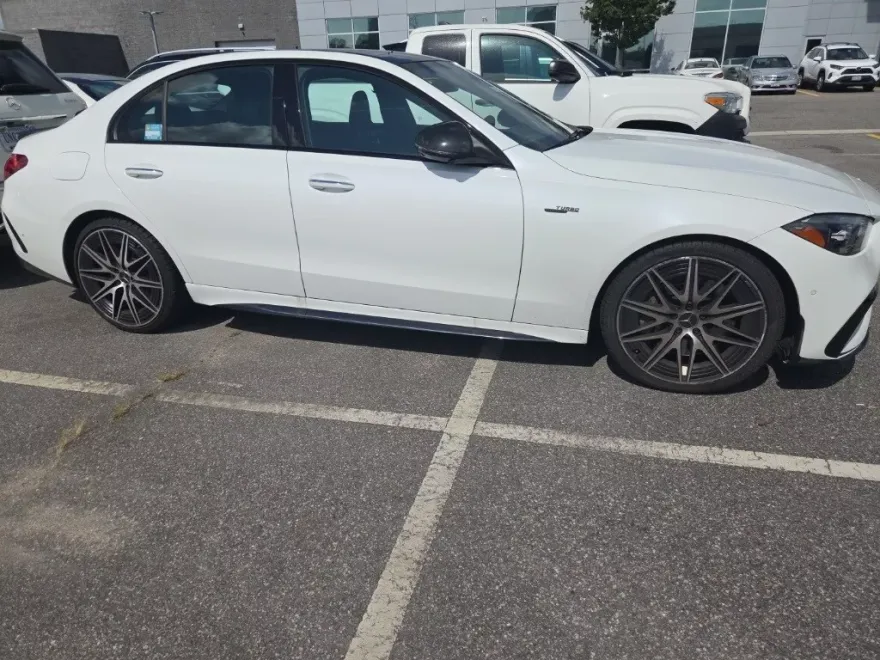 2023 Mercedes Benz C 43 AMG photo 1