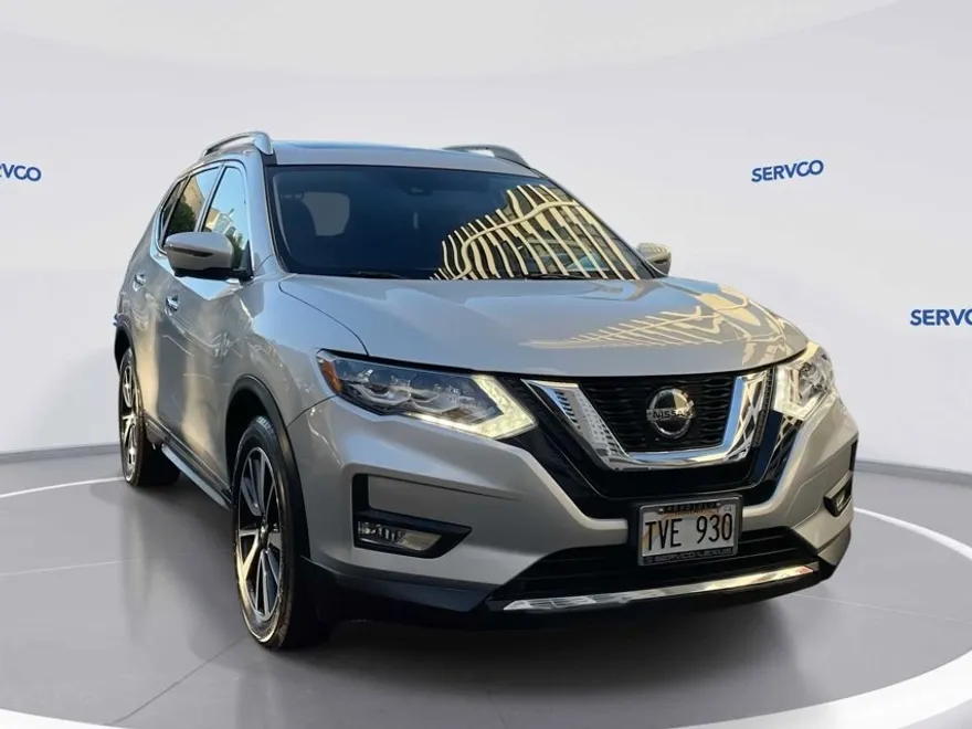 2019 Nissan Rogue SL photo 1