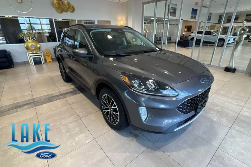 2022 Ford Escape SEL Plug-In Hybrid photo 1