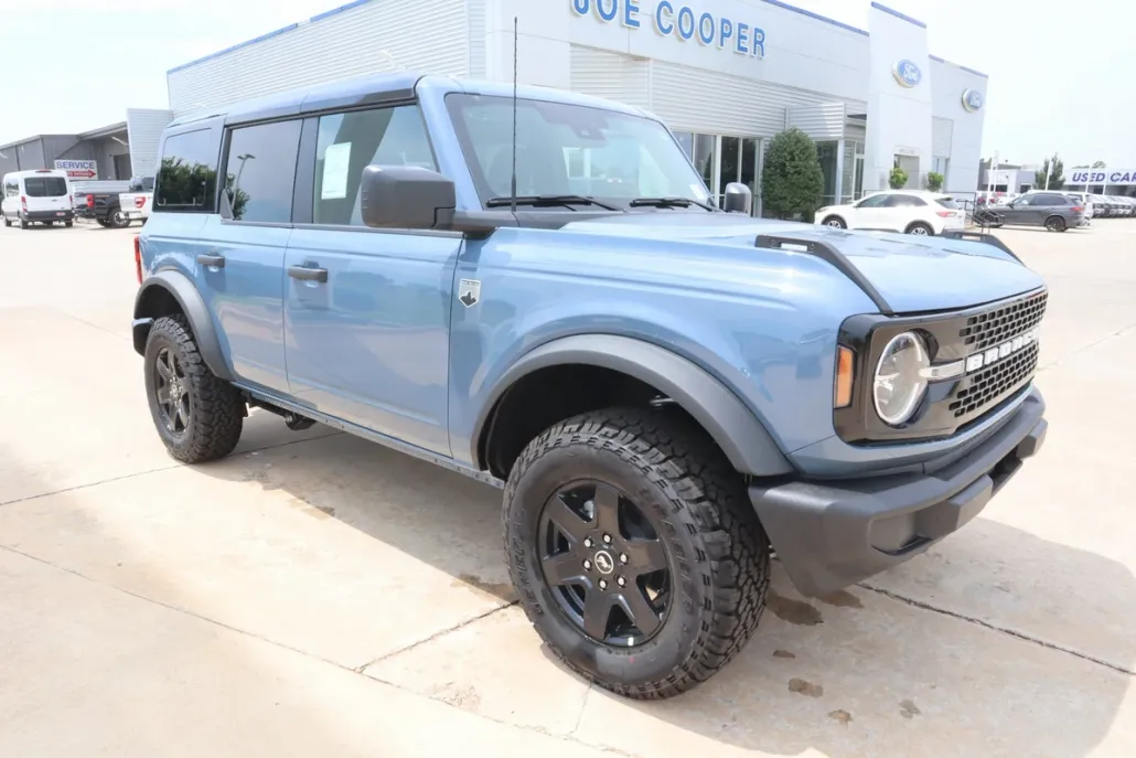 2025 Ford Bronco Big Bend photo 1