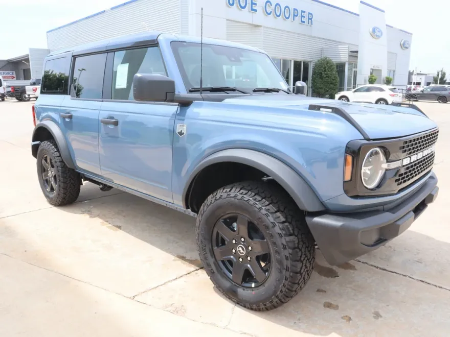 2025 Ford Bronco Big Bend photo 1