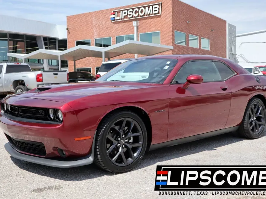 2021 Dodge Challenger R/T photo 1
