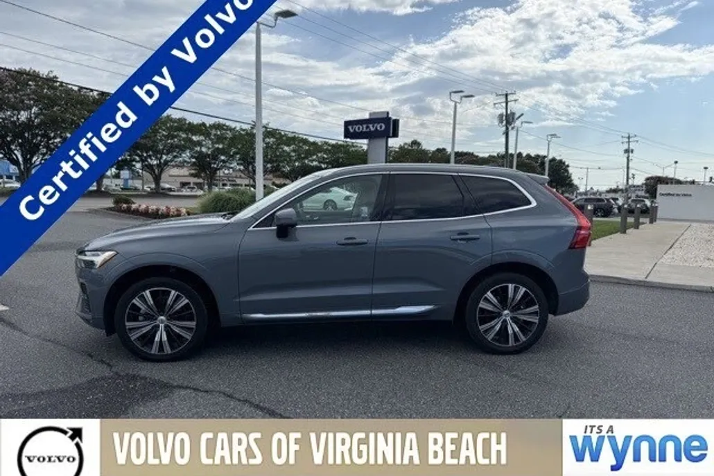 2022 Volvo XC60 Inscription photo 1
