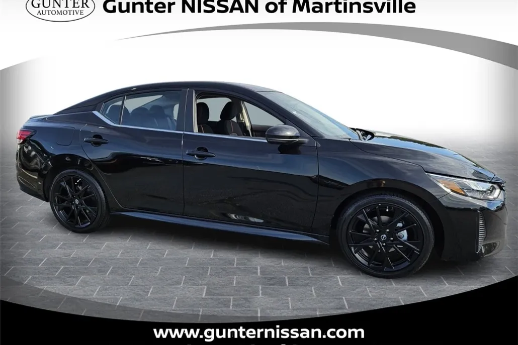 2025 Nissan Sentra SR photo 1