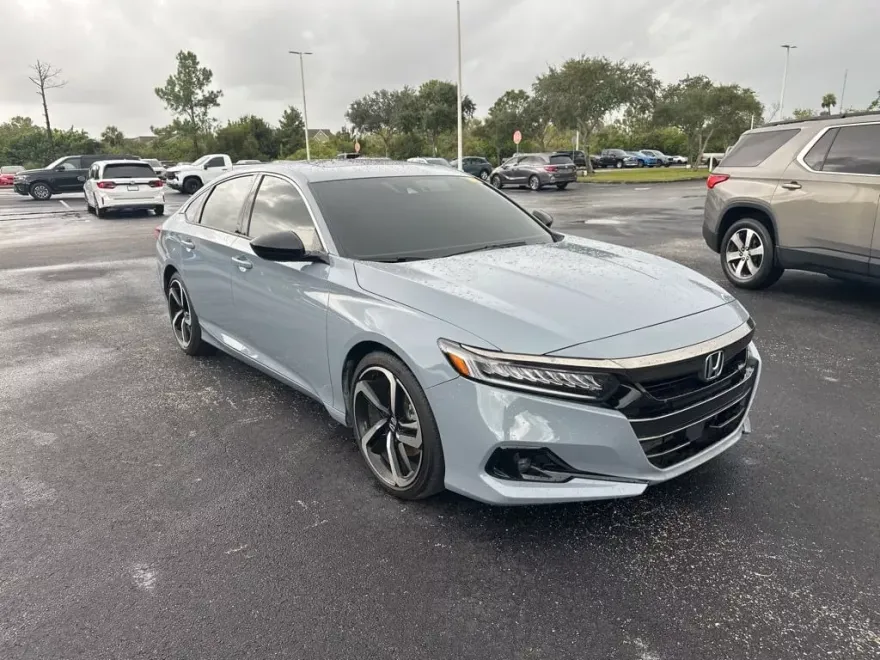 2022 Honda Accord Sport 2.0T photo 1