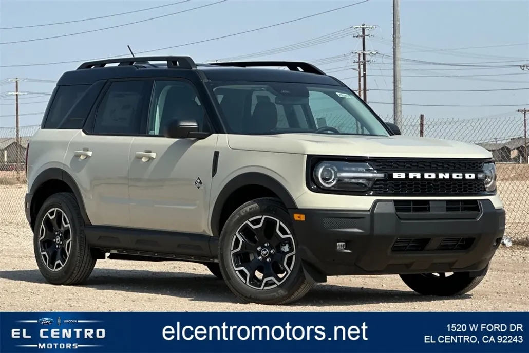 2025 Ford Bronco Sport Outer Banks photo 1
