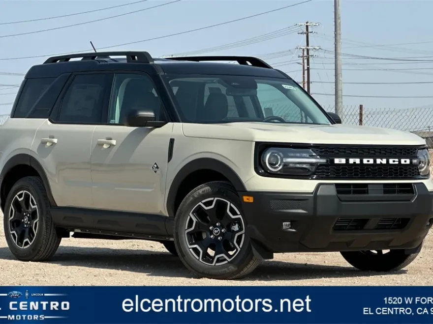 2025 Ford Bronco Sport Outer Banks photo 1
