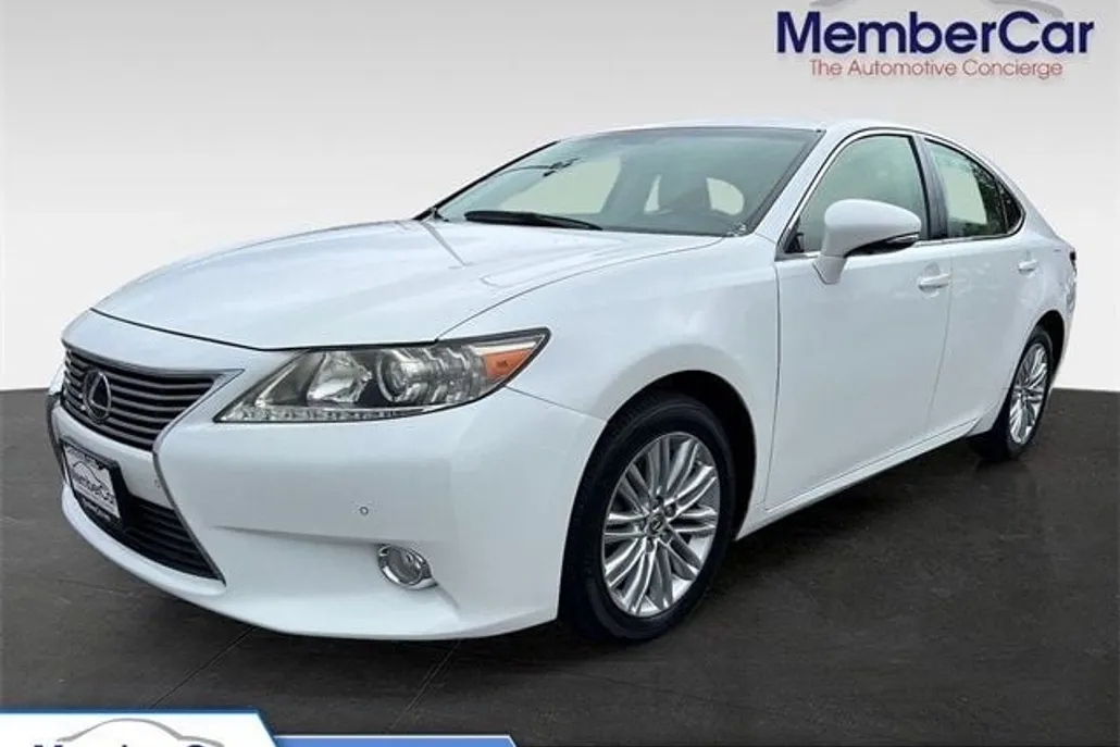 2013 Lexus ES 350 photo 1