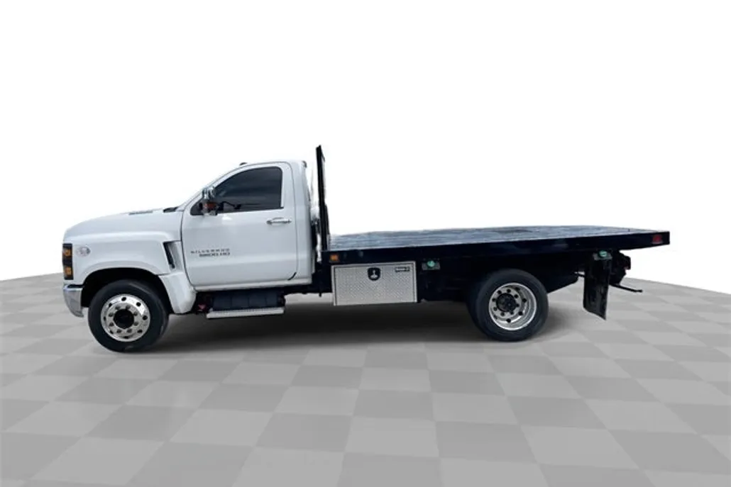 2020 Chevrolet Silverado 4500HD Work Truck photo 1