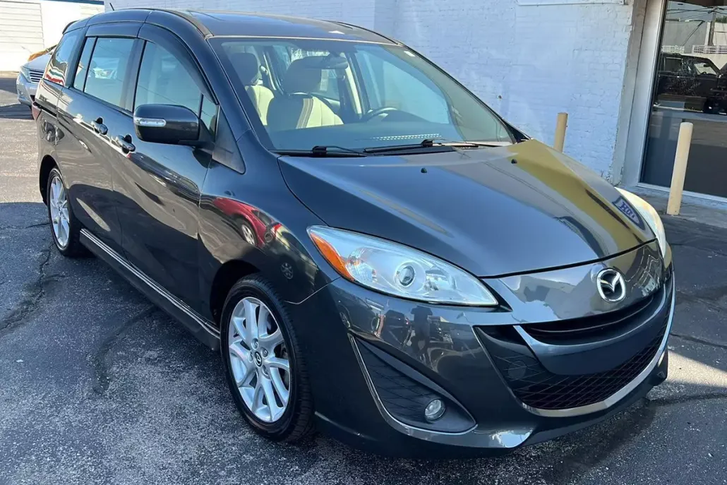 2014 Mazda Mazda5 Touring photo 1