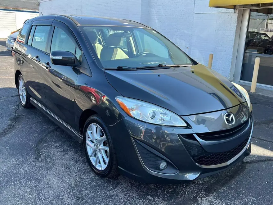 2014 Mazda Mazda5 Touring photo 1