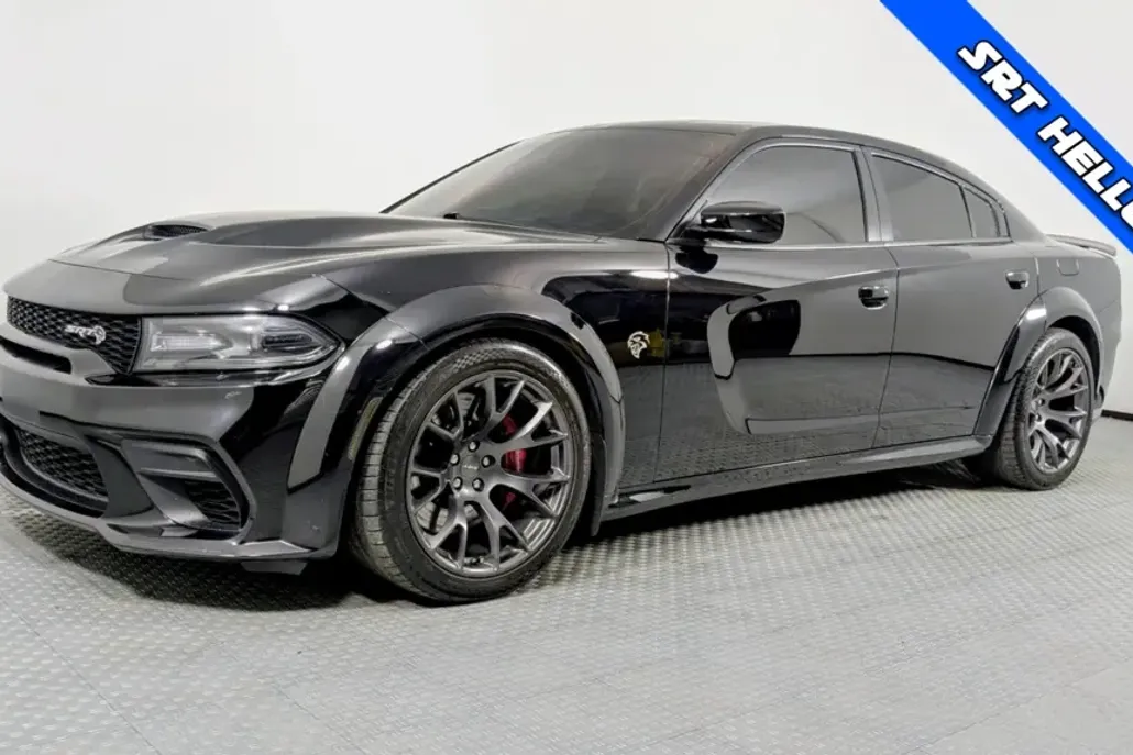 2020 Dodge Charger SRT8 Hellcat Widebody photo 1