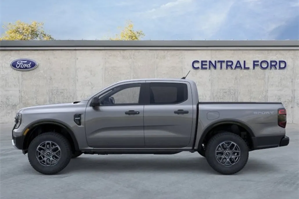 2025 Ford Ranger XLT photo 1