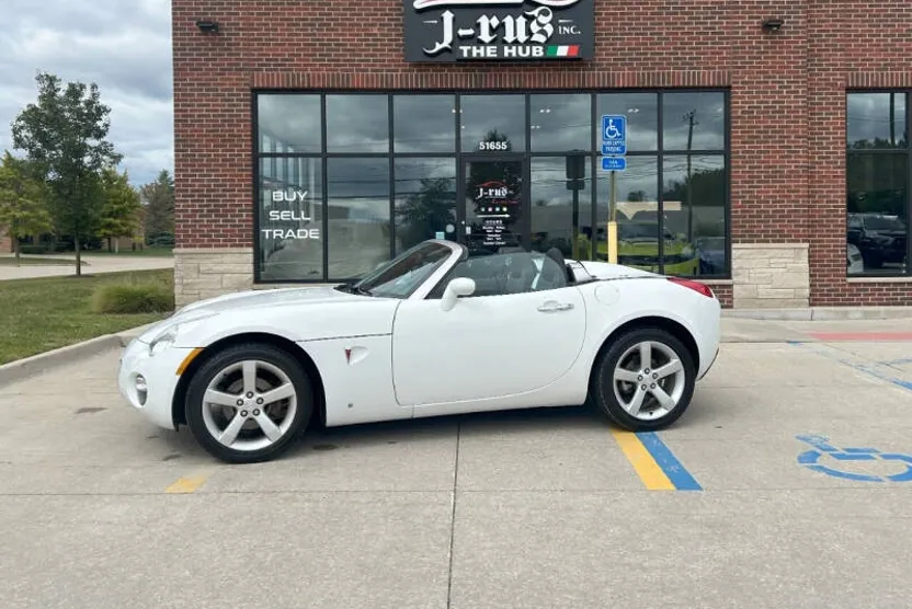 2008 Pontiac Solstice CV photo 1