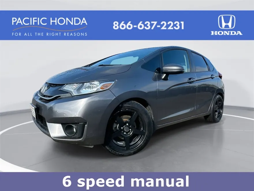 2017 Honda Fit EX photo 1