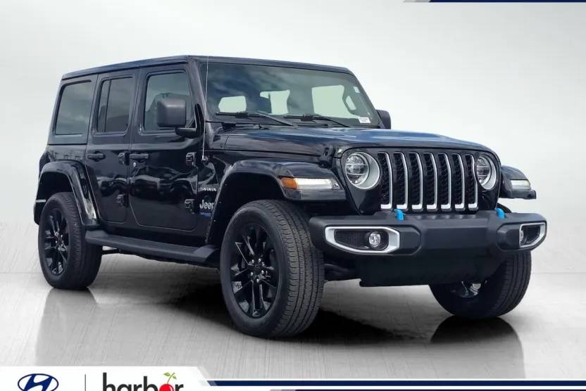 2022 Jeep Wrangler Unlimited Sahara 4xe photo 1