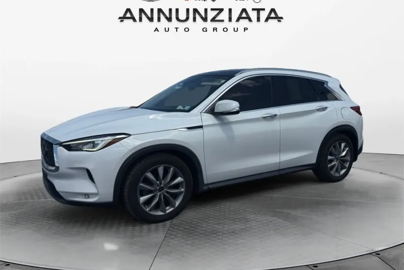 2020 Infiniti QX50 Luxe photo 1