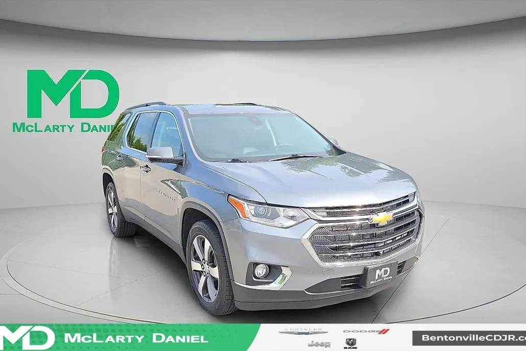 2020 Chevrolet Traverse Leather photo 1