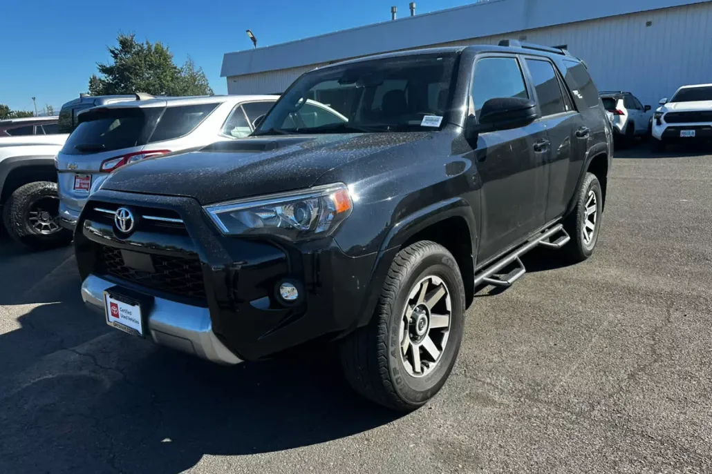 2022 Toyota 4Runner TRD photo 1
