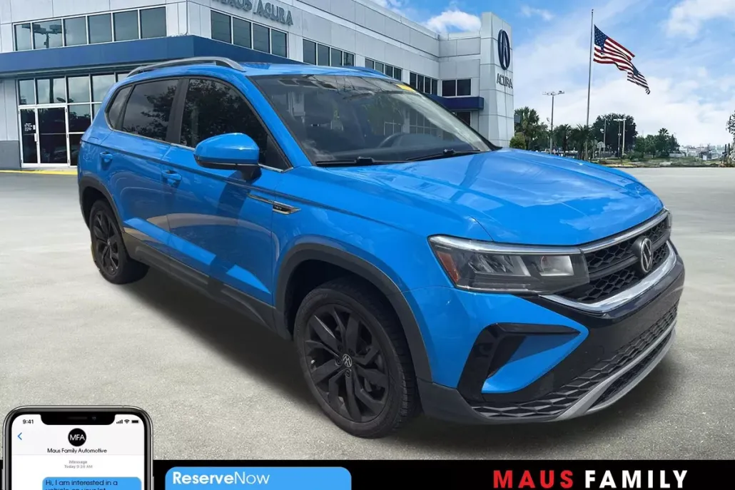 2022 Volkswagen Taos SE photo 1