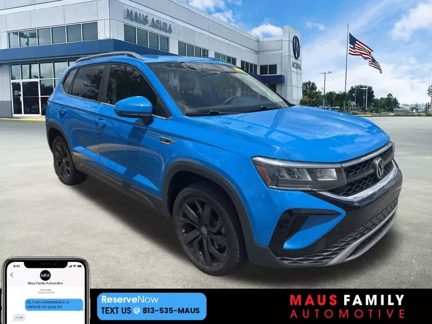 2022 Volkswagen Taos SE photo 1