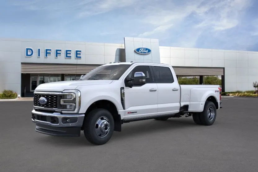 2025 Ford F-350 Lariat photo 1