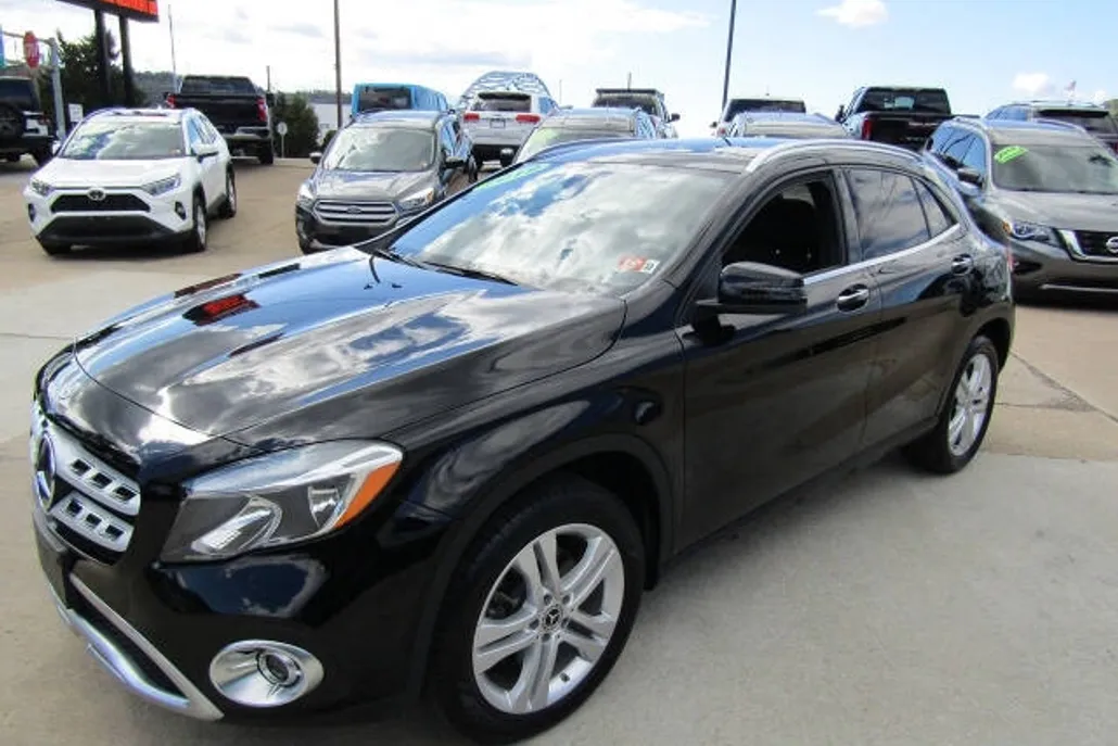 2019 Mercedes Benz GLA 250 4MATIC photo 1